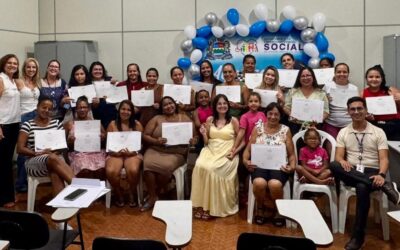 Santa Maria da Serra: Participantes recebem certificados dos cursos de Panetone e Ovo de Páscoa realizados no CRAS